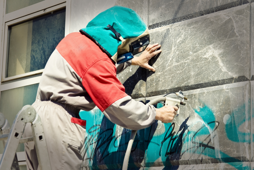 Fastest Ways to Remove Graffiti