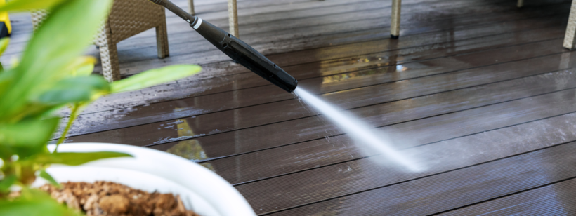 Benefits of Power Washing Your Deck